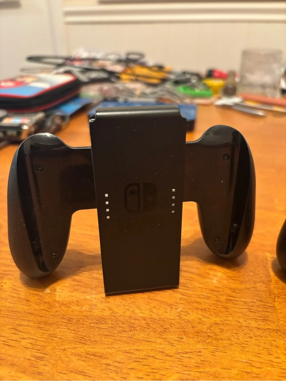 Lot of 2 Official Genuine Nintendo Switch Joy-Con No Charge Comfort Grip